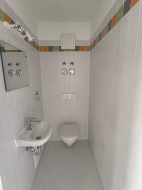 Gäste-WC.jpg - 