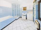 Badezimmer (KI) - 