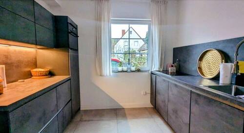Küche - 1 Zimmer Mehrfamilienhaus, Wohnhaus zur Miete in Berlin