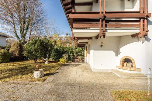 Terrasse mit Außenkamin - 