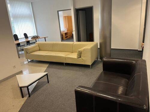 Bild 1 - Großzügige, helle Wohnung mit vielfältigen Nutzungsmöglichkeiten in Kröv auf 214 m²