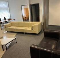 Großzügige, helle Wohnung mit vielfältigen Nutzungsmöglichkeiten in Kröv auf 214 m²