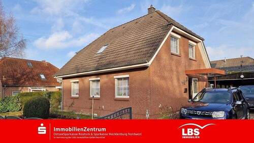 Titelbild - Familiennest gesucht? Gefunden!