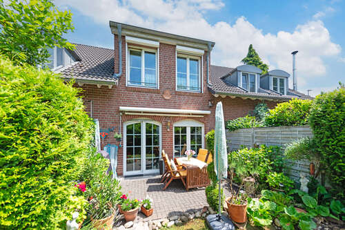 Immobilien-Pulheim-Haus-Kaufen-ED891-15 - PHI KÖLN - Verklinkertes Reihenhaus in Brauweiler mit zwei Tiefgaragenplätzen!
