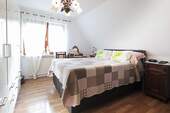 Elternschlafzimmer - Etagenwohnung mit 71,40 m&sup2; in Tamm zum Kaufen