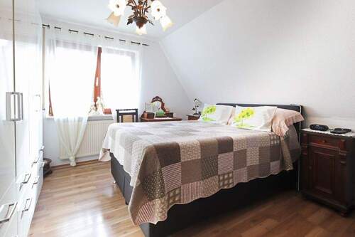 Elternschlafzimmer - Etagenwohnung mit 71,40 m&sup2; in Tamm zum Kaufen