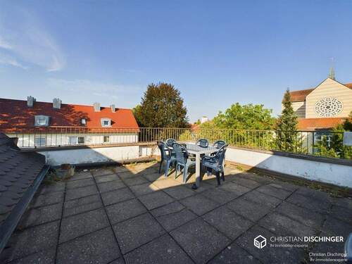 Balkon/Dachterrasse - 