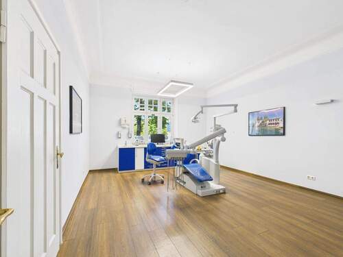 Großer Behandlungsraum - 