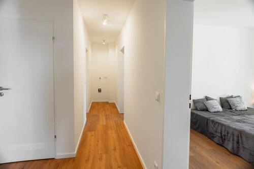 Flur (Anschluss Waschmaschine) - Etagenwohnung mit 79,00 m&sup2; in Grassau zum Kaufen