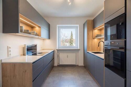 Küche mit Einrichtungsbeispiel - 