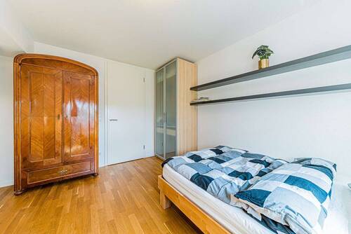 2. Schlafzimmer - 