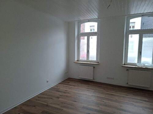 Wohn-/Schlafzimmer - 