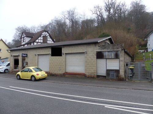 Außenansicht - Ladengeschäft, Gaststätte, Atelier, Konferenzraum? Sie haben die Wahl.