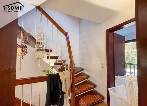 10_Treppenhaus.jpg - 