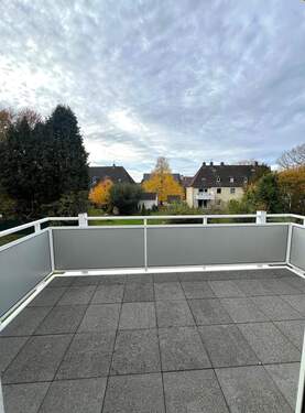 Balkon - Top renovierte Mietwohnung in ruhiger Lage mit Balkon