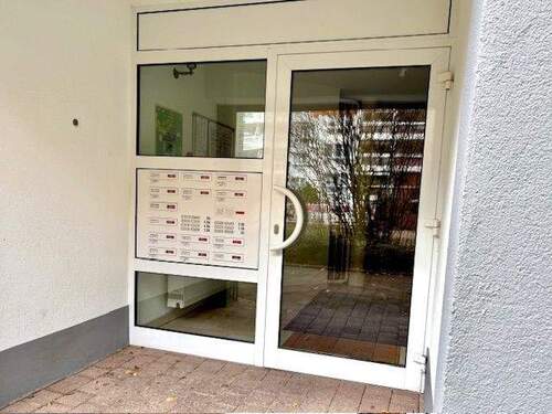 IMG_3101 - 2 Zimmer Etagenwohnung in Schwalbach am Taunus