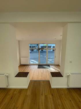 Verkaufsraum - 2 Zimmer Büro in Düsseldorf