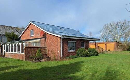 Wohneinheit 1 - 9 Zimmer Mehrfamilienhaus, Wohnhaus zum Kaufen in Tating