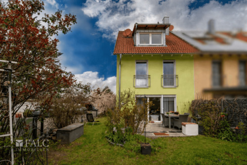Gartenansicht - 4 Zimmer Reihenendhaus zum Kaufen in Fürth
