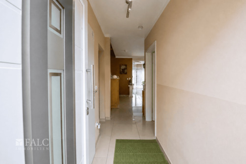 EG Eingangsflur - 4 Zimmer Reihenendhaus in Fürth