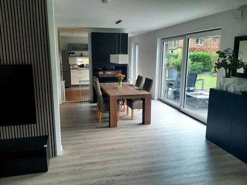 Helles Wohnzimmer - 