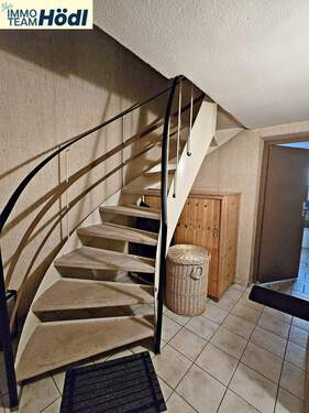 Treppe ins UG - 