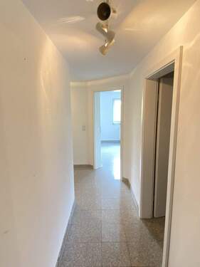 Flur im Souterrain - 