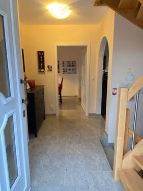 Eingang & Wohnflur - 