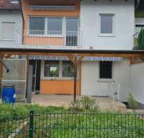 6 Zimmer für die große Familie, renoviert, sofort einziehen - Feucht
