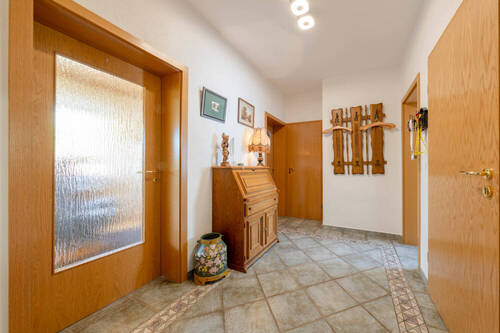 EG Flur - 8 Zimmer Mehrfamilienhaus, Wohnhaus in Kamen