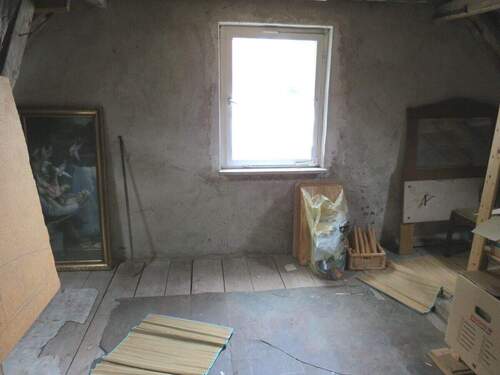 Dachzimmer unausgebaut - 