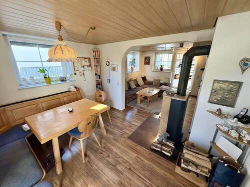 Erdgeschoss Essen - 6 Zimmer Einfamilienhaus in Aitrach