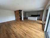 Wohnbereich mit Küche - Etagenwohnung mit 140,50 m² in Salem zum Kaufen