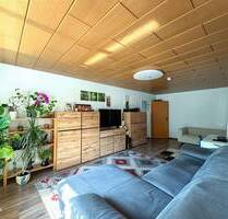 Lichtdurchflutete 4-Zimmer-Wohnung mit großem Balkon & Tiefgaragenstellplatz in Augsburg-Lechhausen