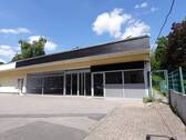 Bild 1 - RESERVIERT: TOP GELEGENES LADENLOKAL MIT VIEL VERKEHR, 6 PARKPLÄTZEN UND GROSSER FRONT (9120)