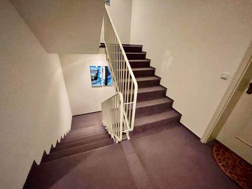 Treppenhaus.jpeg - 