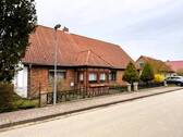 Ansicht Straßenseite - 4 Zimmer Einfamilienhaus zum Kaufen in Rosenow / Luplow