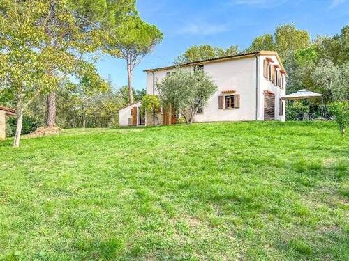 Bild 4 - Mehrfamilienhaus, Wohnhaus mit 300,00 m&sup2; in Montescudaio zum Kaufen