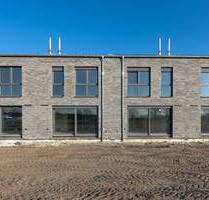 Exklusive Doppelhaushälfte zum Erstbezug KFW-55ee - Fußbodenkühlung - Kamin uvm. - Olfen