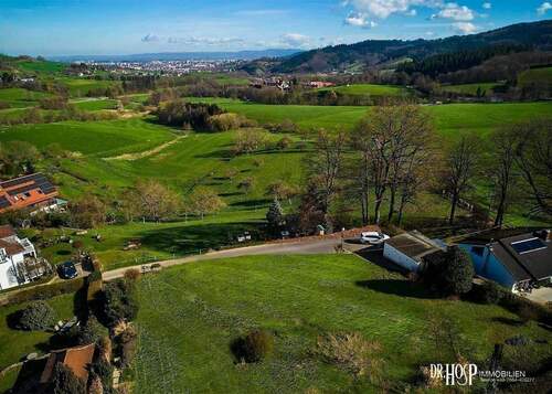 Grundstück OHNE Bauwerk von Süd - 
