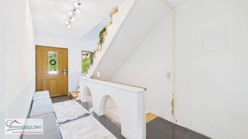 Diele - 9 Zimmer Einfamilienhaus in Mettlach-Tünsdorf