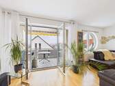 Blick zum Balkon - 