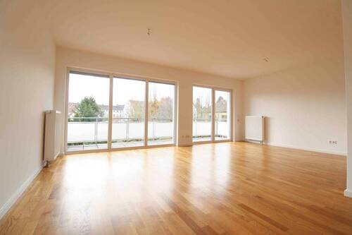 03 Wohnzimmer_Essbereich - 2 Zimmer Etagenwohnung in Bielefeld