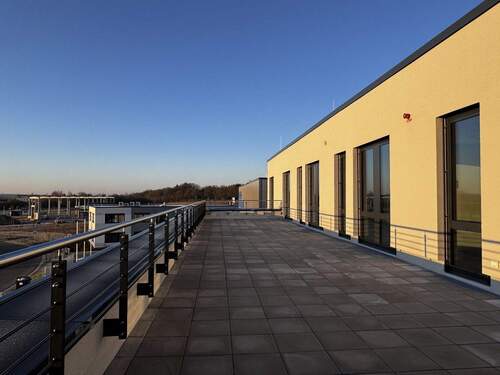 Dachterrasse - 8 Zimmer Büro in Buchholz in der Nordheide