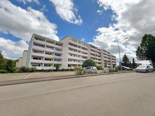 Ansicht - St. Georgen - 4,5-Zimmer-Eigentumswohnung mit Balkon, Tiefgarage und schönem Blick in den Wald - ruhiges und naturnahes Wohnen auf der Seebauernhöhe!