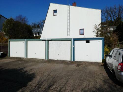 Außenansicht mit Garage - Reihenendhaus mit 105,80 m&sup2; in Jesteburg zum Kaufen