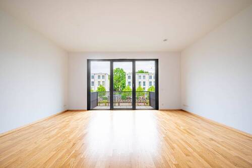 Wohnbereich - 3 Zimmer Etagenwohnung in Berlin