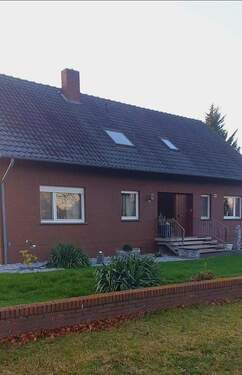 Bild 2 - 8 Zimmer Einfamilienhaus zum Kaufen in Warmsen