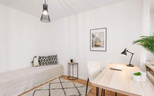 Büro / Kinderzimmer - 