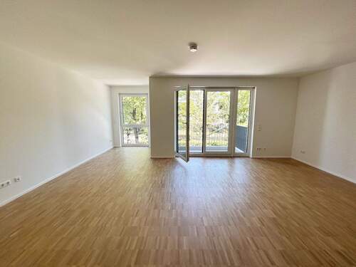 Wohnen - 2 Zimmer Etagenwohnung zur Miete in Stuttgart